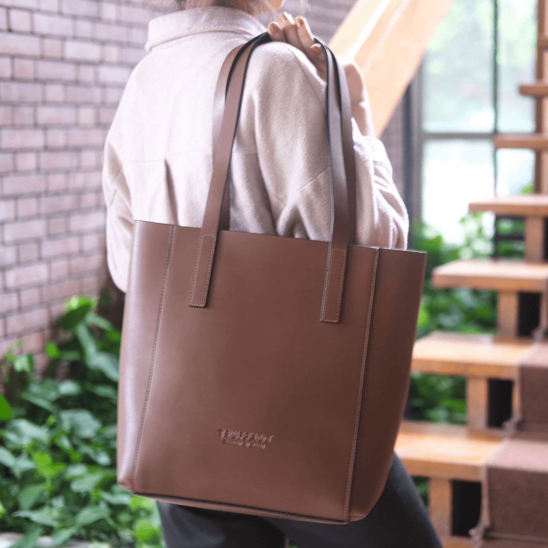 Agnes Suede Leather Tote Bag in Brown