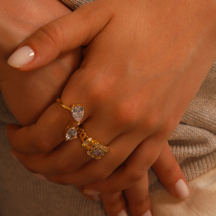 ANILLO PLATA PIEDRA GOTA