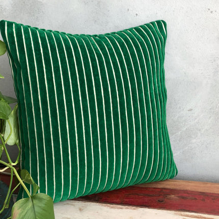 Funda de almohada de terciopelo verde hierba a rayas