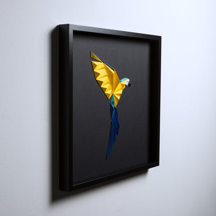 Pintura de guacamayo azul y dorado