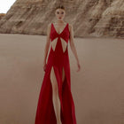 Venice Kırmızı Çift Yırtmaç Bacak Dekolteli Cutout Tasarım Elbise-ESOTTE-nowshopfun